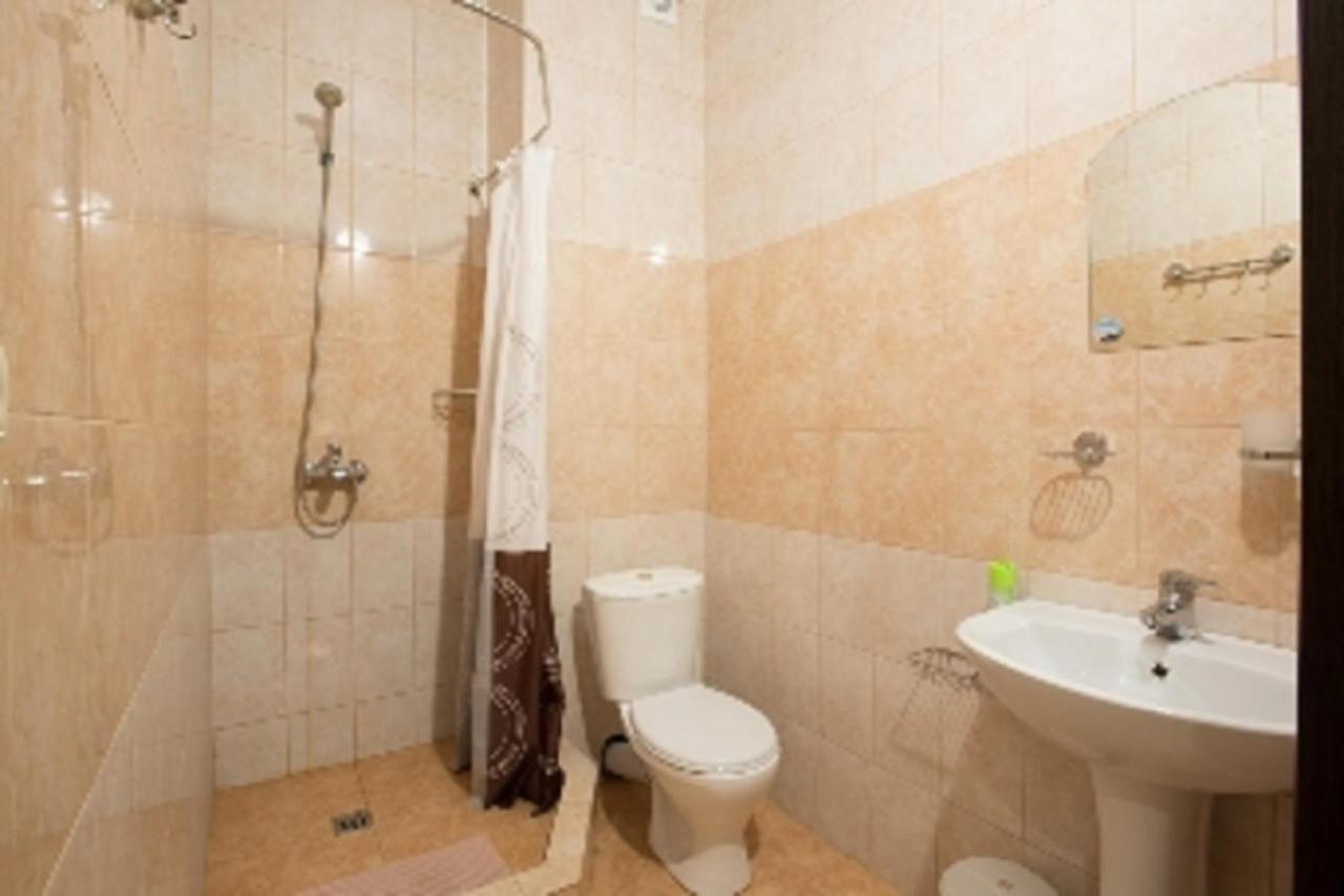 Calipso Sea Hotel Gagra Buitenkant foto